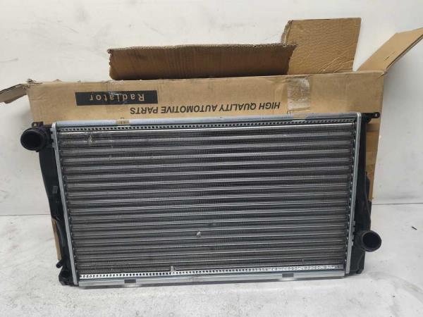 RADIATEUR EAU BMW - Vue 1
